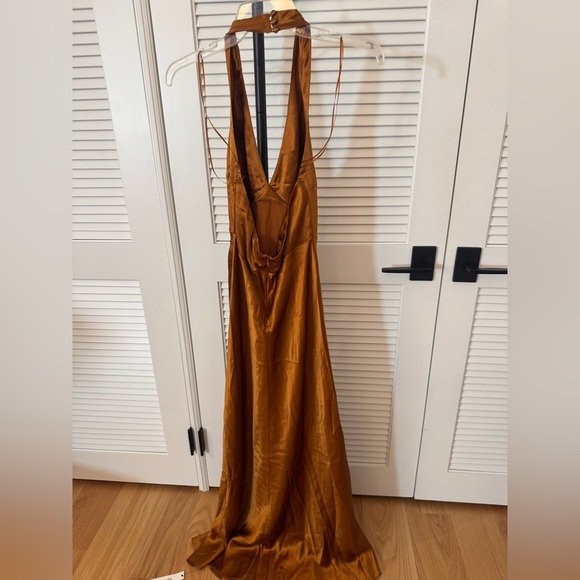 NEW Reformation Daniela Silk Maxi Deep V Dress - Copper - Picture 8 of 9